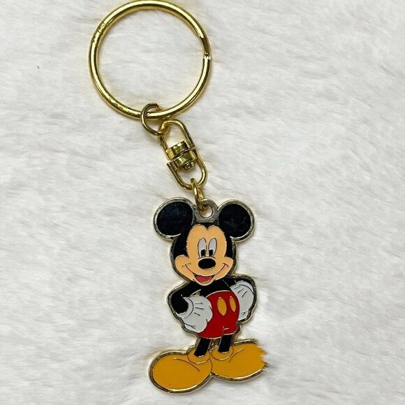 🔮 5/$25 Disney Mickey Mouse‎ Keychain - Picture 1 of 4
